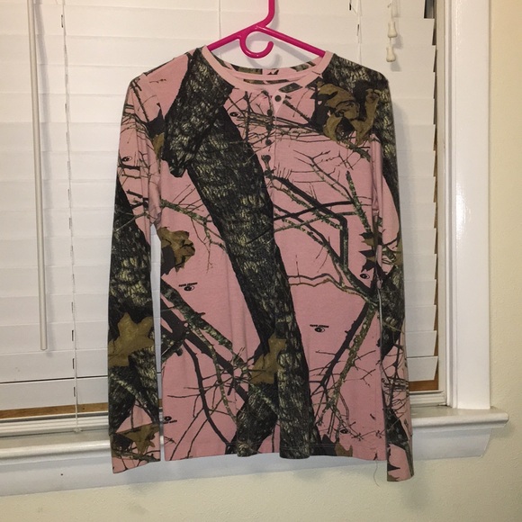 Mossy Oak Tops - Pink camouflage Mossy oak long sleeve